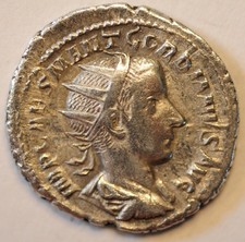 mw32185  Roman Empire Silver Antoninianus no date  Gordian III  238-244 AD picture