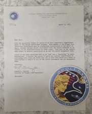1973 NASA Apollo 17 Deke Slayton Letter & Original Mission Patch Presentation picture