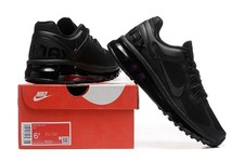 Men’s NIKE AIR MAX 2013 Black Shoes picture