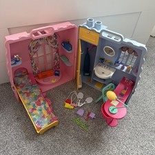 Vintage 90’s Sindy Dream Room Fold Out Playset With Accessories Doll Bedroom picture