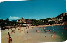 Caleta Beach Acapulco 1960s Postcard Tropical Waters World Famous Landmark Poste picture