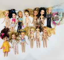 Vintage Bratz Dolls Lot of 13 MGA 2001 Y2K Clothes Accessories Rare picture