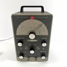 Vintage Heathkit RF Signal Generator Model IG-102 Tube Test Equipment Powers On picture