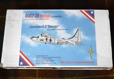 Aviation USK 1/72 Consolidated B-32 Dominator USAAF Heavy Bomber picture
