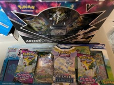 Pokemon TCG Sealed Lot Collection -Sword and Shield- Evolving Skies, Fusion, Go picture