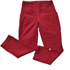 Lululemon High-Rise Crop Athletic Leggings Size 4 picture