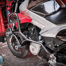 Leg Guard/Crash Guard Double Sliders for Hero Xtreme 125R Engine Frame Protector picture