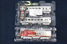 Lionel Trains Santa Fe Train Set Model 6-84719  picture