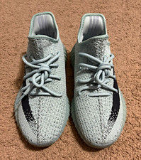adidas Yeezy Boost 350 V2 Gray/Black Men’s Low Top Lace-Up Sneaker New Def picture