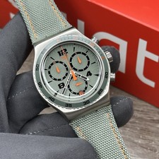 NEW✅ Swatch Irony L'HEURE DU MARAIS Chronograph Green Leather Men's Watch YVS402 picture