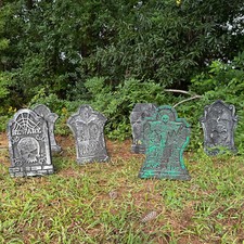 6 Pack Halloween Foam Tombstones 17
