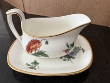 Wedgwood Colonial Sprays Williamsburg Gravy Boat & Underplate Bone China England picture