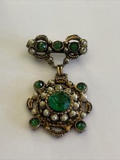 Vintage Austrian Hungarian Brooch Green Rhinestone Pearl Detailing  picture