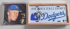 L.A. Dodgers Vince Scully w Wills & Sutton 7” Vinyl + 1988 license plate clock picture