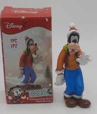 Ruz Disney GOOFY Presents Christmas Village Figure 3” Mini picture