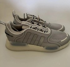 adidas Men’s Size 10 NMD_V3 BOOST Shoes Core Black Light Solid Grey/White HQ4446 picture