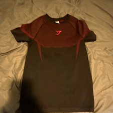Gymshark Men’s Short Sleeve Red Onyx Compression Size Medium picture