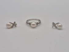 Pearl 7.2mm Vintage Ring Size  7 And Vintage Inspired Pearl 6.5mm Earrings picture