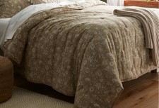 Threshold 100% Lofty Cotton Voile Quilt - Floral Green picture