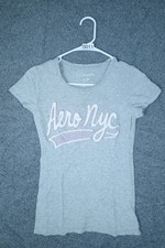 Aeropostale T-Shirt Women's color Gray size Small, Embroidered picture
