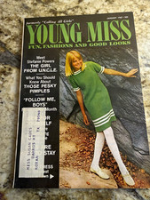 “Young Miss” magazine Jan. 1967 Fashion Beauty Teens STEFANIE POWERS picture