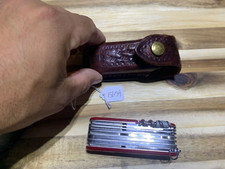 Victorinox Champion knife Officer Swiss early mod. (lot#15654) picture