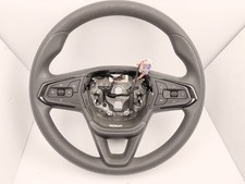 2024-2025 CHEVROLET TRAX STEERING WHEEL W/AUDIO CRUISE SWITCHES OEM 643577500B picture