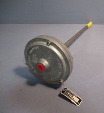 Rosemount RMT Model 140 A1C2 Pressure Transmitter Pressure Range 0-5000 PSI picture