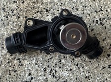 1996-2006 BMW Thermostat Assembly - 11537509227 (WAHLER) picture