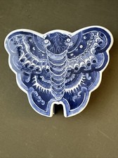 Unusual Antique Chinese Porcelain Incense Container Moth Shape 6/7/1 In picture