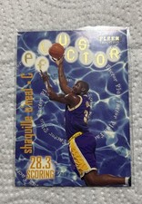 1998-99 Fleer Tradition - Plus Factor Shaquille O'Neal #143 picture