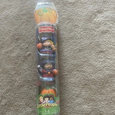 FISHER-PRICE LITTLE PEOPLE FALL HALLOWEEN WITH WITCH, SUPERHERO, & PUMPKIN 2004 picture