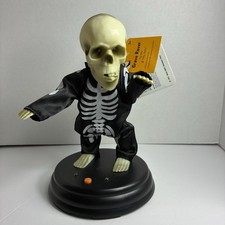 GEMMY Grave Raver Dancing Skeleton Lights Halloween Animated NOS With Tags HTF picture