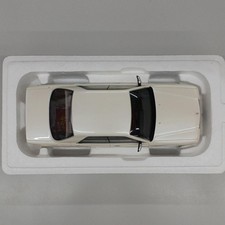 1/18 scale picture