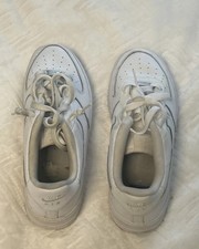 Air Force One Two Pairs of Right Shie Replacements Size 6.5 US Male picture