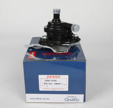 New Genuine 04–2009 DENSO Prius Hybrid Electric Inverter Water Pump G9020-47031 picture