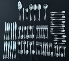 Oneida Community Cherbourg Stainless Silverware Flatware 64 pc. W/Serving pcs. picture