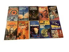 Vintage Sci-Fi Lot Of 10 Science Fiction / Fantasy Paperback Novels Various picture
