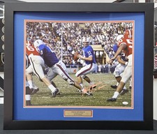 STEVE SPURRIER SIGNED AND FRAMED FLORIDA GATORS 16x20 PHOTO W/ 66 HEISMAN picture