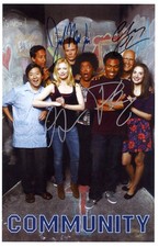 COMMUNITY Signed Poster 11x17 Donald Glover, Gillian Jacobs, Joel McHale picture