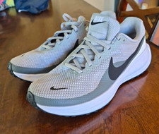 Nike Revolution 8 Men’s Mesh Low Top Sneakers HJ9198-004 picture