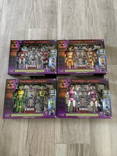 Jazwares Five Nights At Freddy's Endo Series Wave 3 Wolf Freddy Gator Chica Set picture