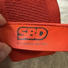SBD Adjustable Red knee Wraps Pair for Weight Lifting picture