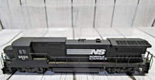 Walthers Trainline Norfolk Southern GE Diesel Locomotive 3550 HO Scale picture