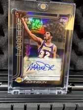 Topps 25-26 Flagship Real One Autos Magic Johnson Black Rainbow 09/10 #TFRA-MJ🔥 picture