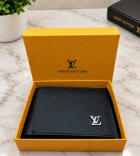 Refurbished Rare Black Leather Silver Logo Design Men's Bifold Wallet w-Gift Box picture