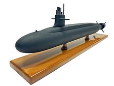 USS Columbia Class SSBN-826 Navy Submarine Mahogany Wood Wooden Sub Model picture
