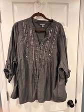 Essentials Women's Plus Size 4X Gray Sequin Trim Button Front Tunic Blouse picture
