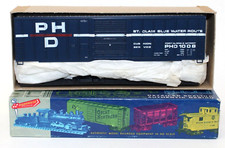 Roundhouse #1963 HO 50' FMC SD Box car kit PH&D 1008 NIB picture