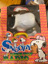 Vintage Peanuts Snoopy Desk-Top AM/FM Radio Model 2021 Alpan Products New picture